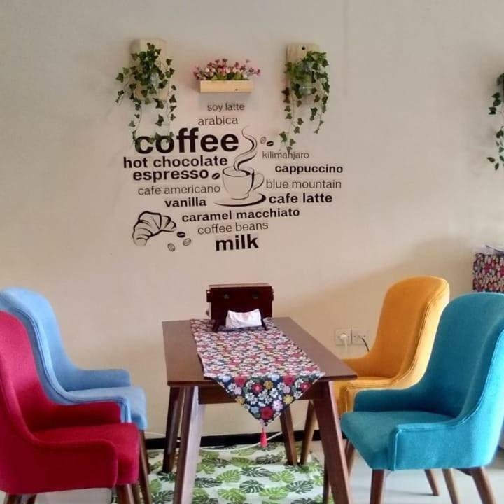 Homestay Wahyudi 1 Syariah Tlekung Εξωτερικό φωτογραφία
